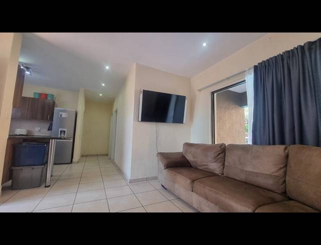 2 BEDROOM TOWNHOUSE FOR SALE IN MULBARTON